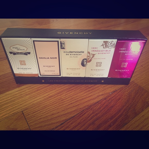 givenchy travel perfume