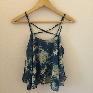 Cropped floral tanktop