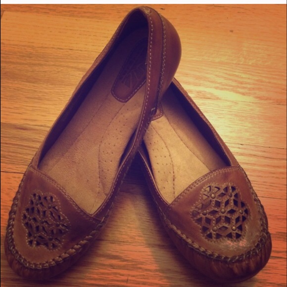 Leather Earth Origins shoes size 9