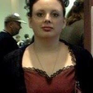 Meet your Posher, Laurie