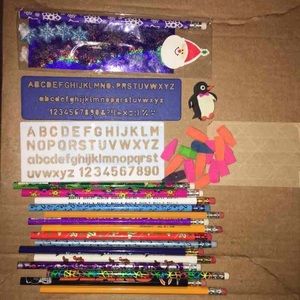 Assortment of school items