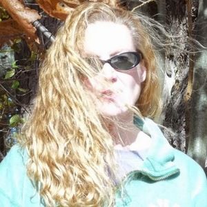 Meet your Posher, Colleen