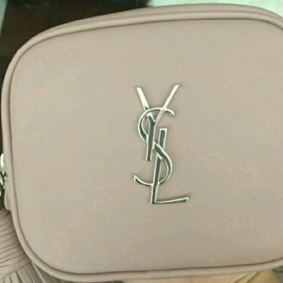 TRADING W Rachel! YSL Blogger Bag! - Picture 2 of 4