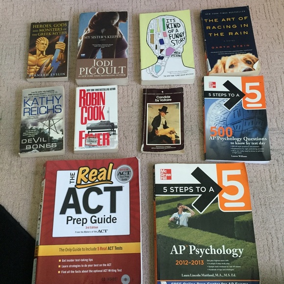Books and Textbooks! - Picture 2 of 2