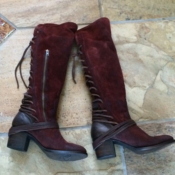 🍃💕HP NIB Steve Madden Freebird Suede Coal Boot - Picture 5 of 8