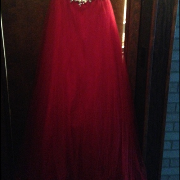 Homecoming / prom dress