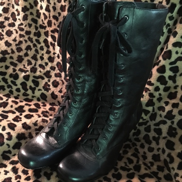 Bakers Angie boots size 8.5 black leather