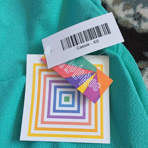LulaRoe "Cassie" Skirt - XS [NEW] - Picture 2 of 2