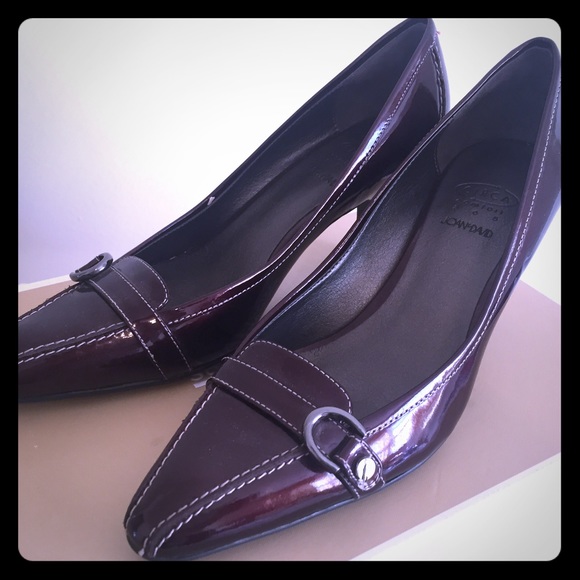 CIRCA comfort 365 joan & david shoes- size 6