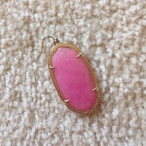 SINGLE Pink Kendra Scott earring