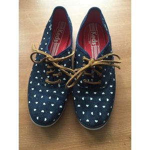 Patterned navy Keds