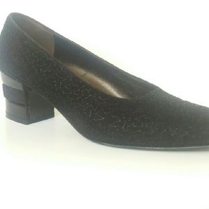 Salvatore Feragamo 5.5 C Dress Pump