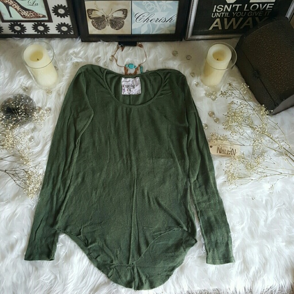New with tags Nation LTD Revolve Green Top OBO - Picture 1 of 2