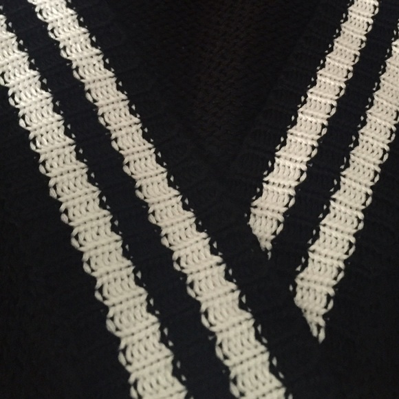 🏆HOST PICK🏆Black w/White Trim Long Cardigan - Picture 2 of 2