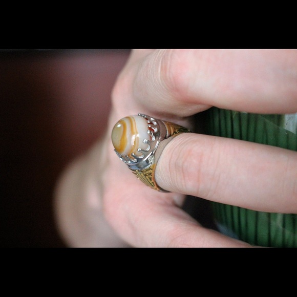Multicolor band Agate ring - Picture 1 of 3