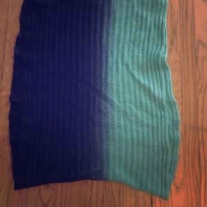 Infinity scarf suuuuper soft