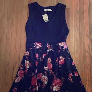 V neck dress with box pleat floral skirt