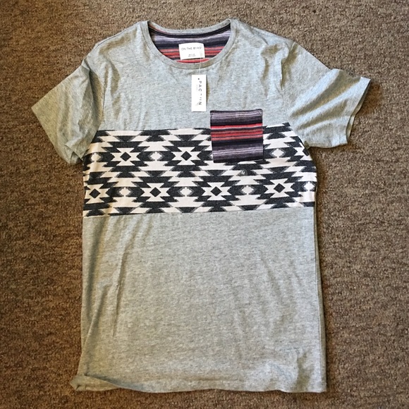 on the byas Other - On the byas shirt