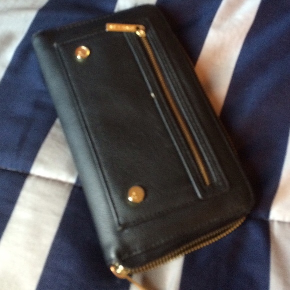 Wallet - Picture 2 of 3