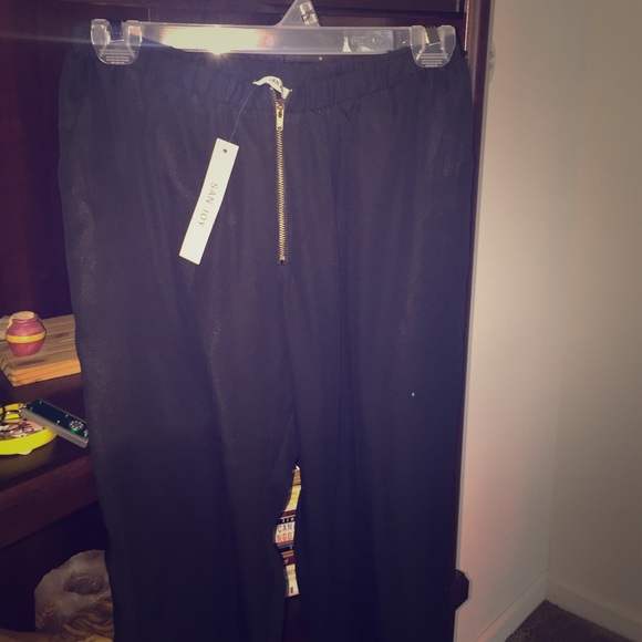 Black Chiffon Pants!