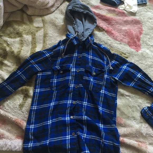 Blue/white/black hooded plaid shirt