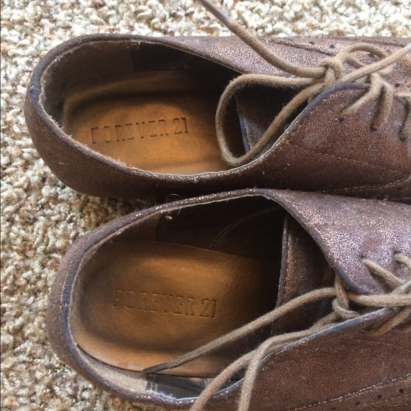 XXI Metallic Oxfords - Picture 4 of 5