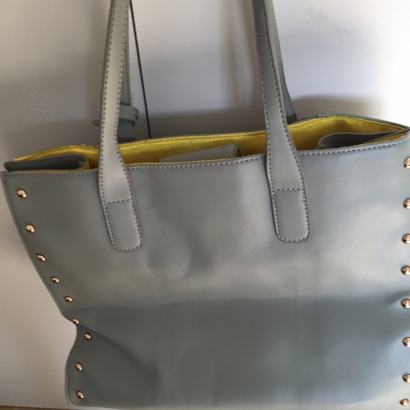 Mark tote Bag slightly used - Picture 3 of 3