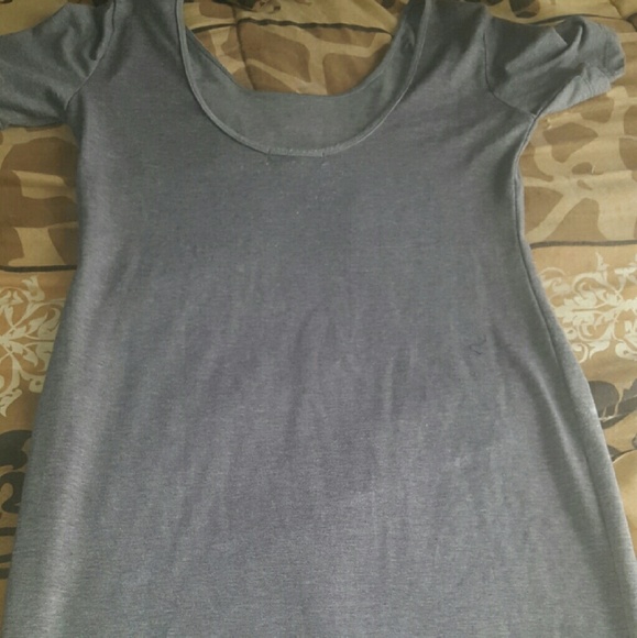 Dresses - Picture 4 of 4