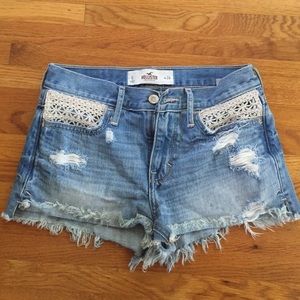 HOLLISTER Denim Cutoffs w/ Lace (Size 24/0)