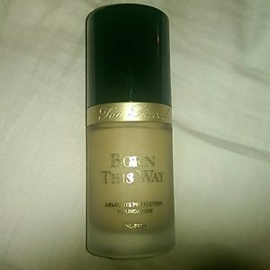 Too Faced Born This Way foundation: caramel