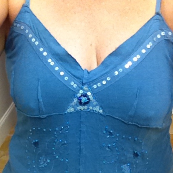 Blue embellished camisole with gorgeous stitching - Picture 2 of 4