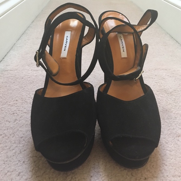 Carven Black Suede Platform Pumps - Picture 2 of 4