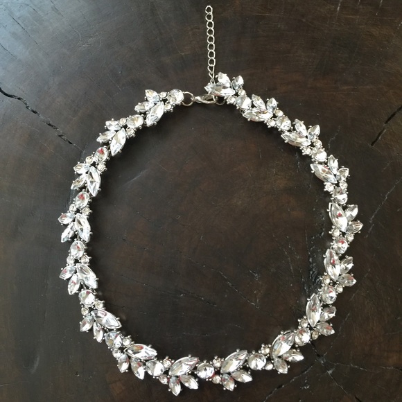 Crystal Statement Necklace - Picture 3 of 7