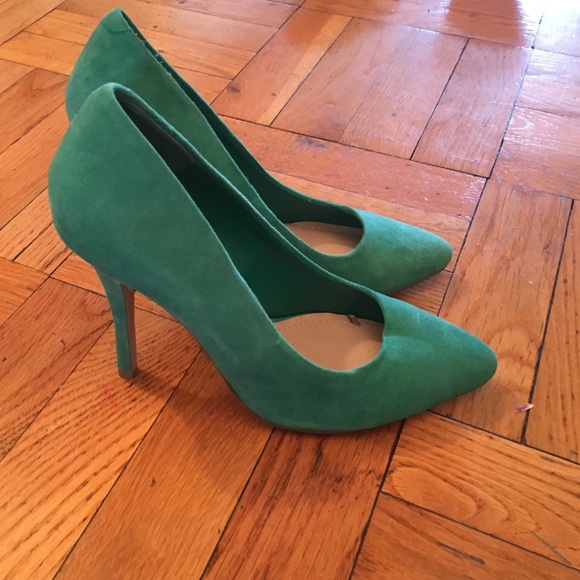 Steve Madden pump