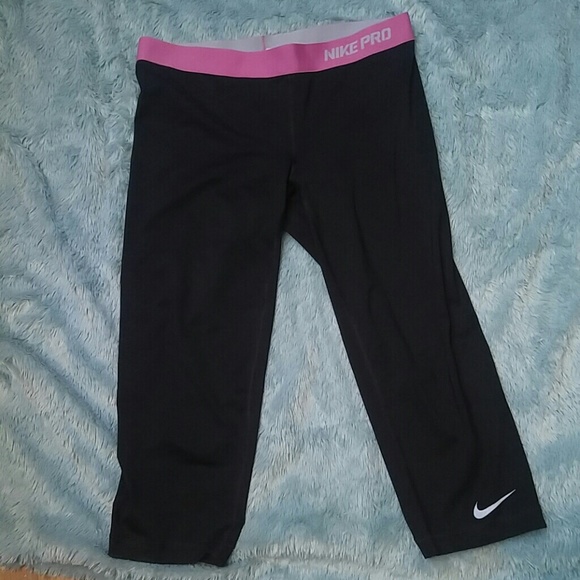 Nike Pro leggings