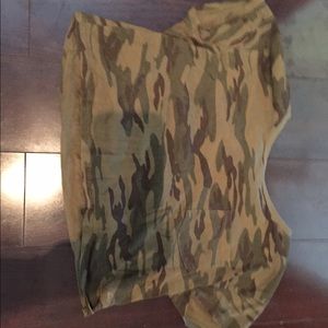 Army crop top
