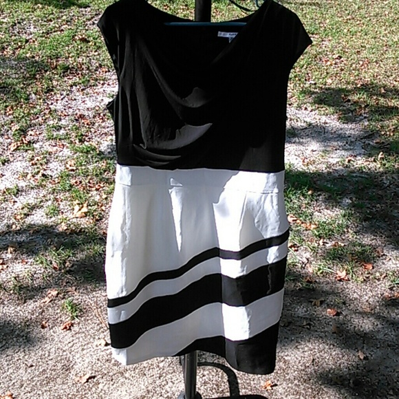 🎀 Love this...Studio one new york sz: 14 dress