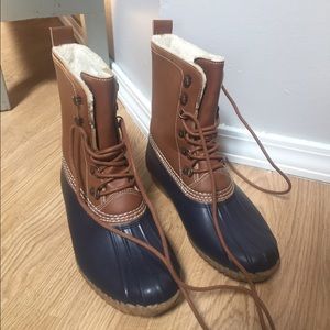 Esprit Duck Boots