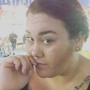 Meet your Posher, Sabrina