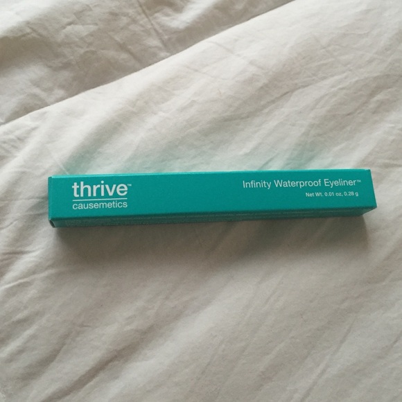 Thrive causemetics infinity waterproof Eyeliner