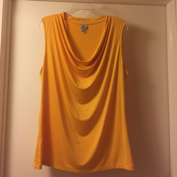 Blouse - Picture 2 of 2