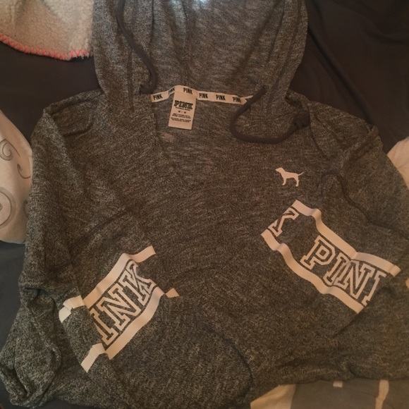Pink VS pullover