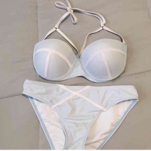 Unworn bikini set