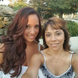 Meet your Posher, Clarissa