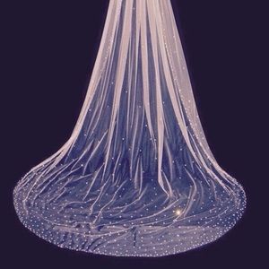 Wedding veil. IVORY👰🏼👌.👑🙌