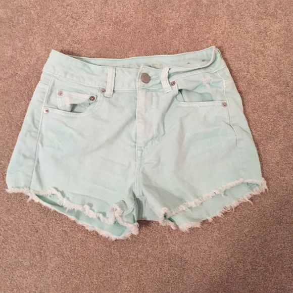 American Eagle High waisted jean shorts - Picture 2 of 2