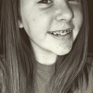 Meet your Posher, Carli