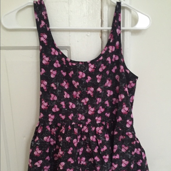 Floral American Eagle Peplum Top - Picture 1 of 2