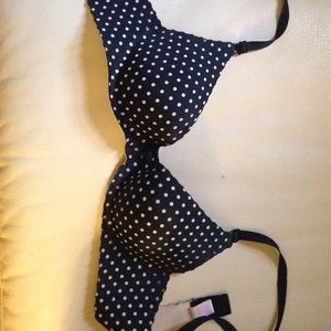 Black n white bra