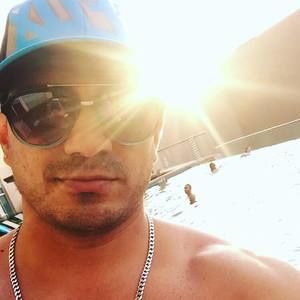 Meet your Posher, Arturo